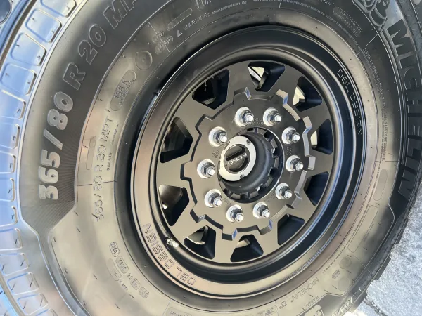 1-Piece Gear Style Wheel - Matte Black